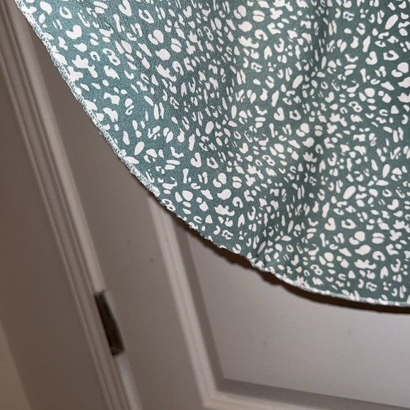 SHEIN Belted Top - Picture 5 of 5